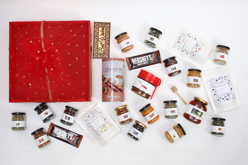 Red Lovers Basket